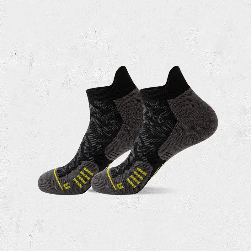 WRELS Marathon Running Socks – Compression, Cushioned, Breathable Sports Socks