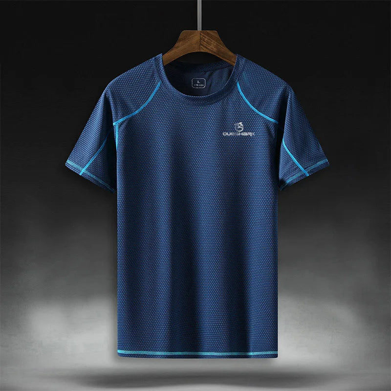 QUESHARK Men’s Quick Dry Running T-Shirt – Ultralight Breathable Gym Fitness Top