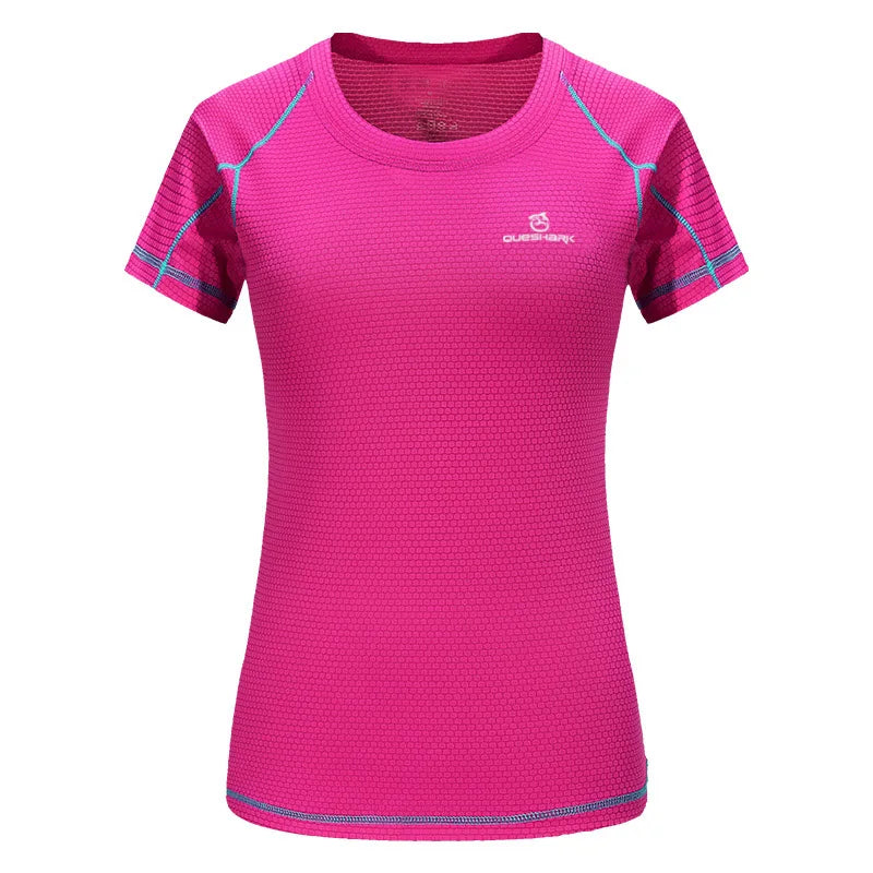 QUESHARK Women’s Quick Dry Running T-Shirt – Breathable Short Sleeve Fitness Top