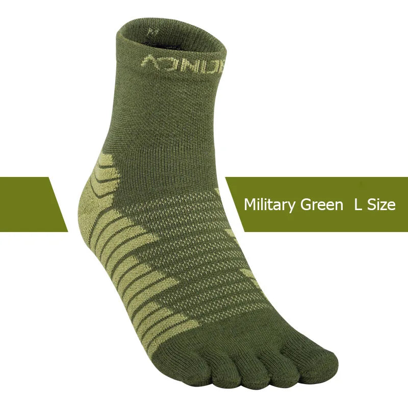 AONIJIE Five-Toe Running Socks Quarter Athletic Toe Socks with Thick Cushion