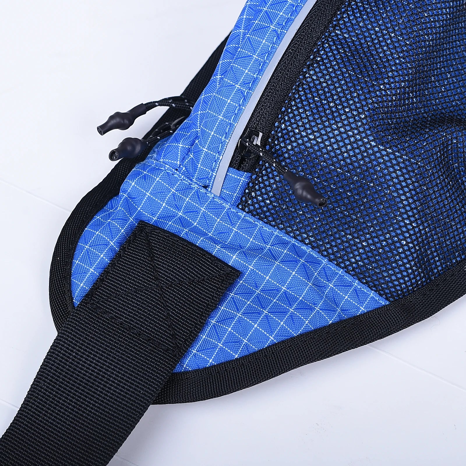 AONIJIE W8111 Lightweight Outdoor Sports Waist Bag Crossbody Fanny Pack