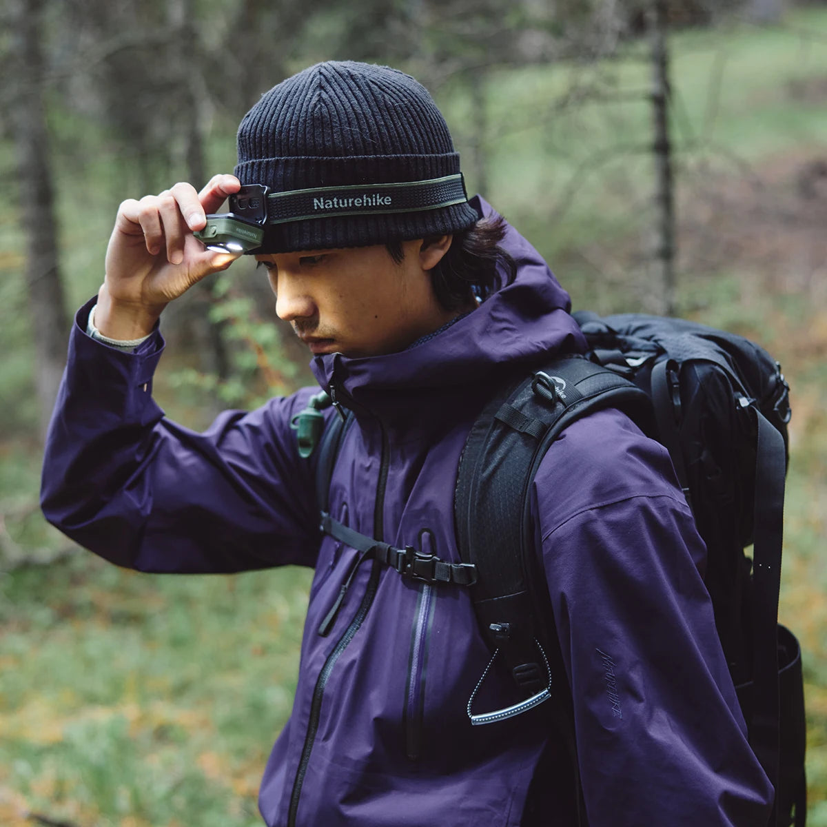 NATUREHIKE Star Island Max Headlamp – 500 Lumen Waterproof LED Headlight with Sensor & Rechargeable Battery