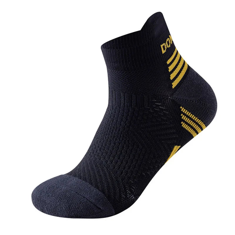YWSLRC Professional Marathon Running Socks – Cushioned, Breathable, Low-Cut Sports Socks