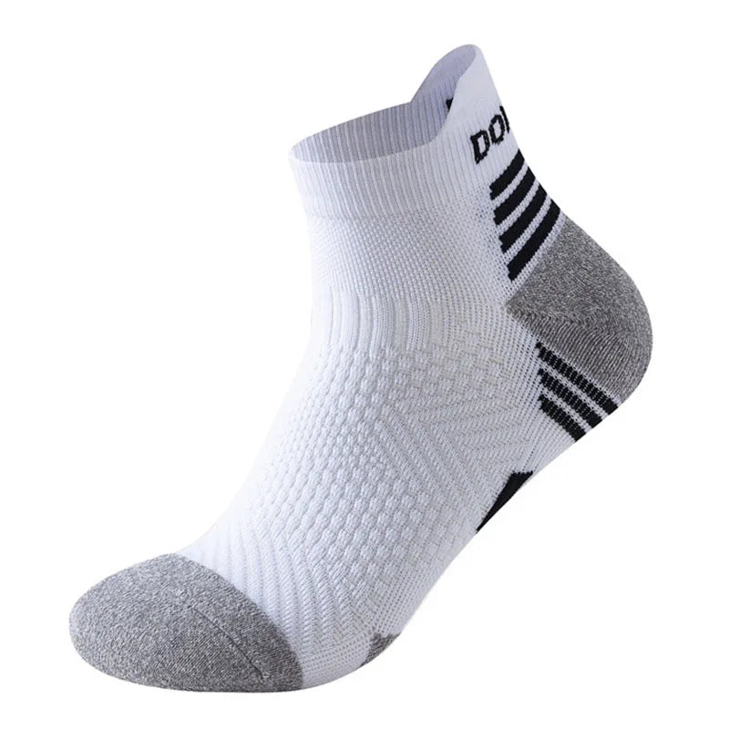 YWSLRC Professional Marathon Running Socks – Cushioned, Breathable, Low-Cut Sports Socks