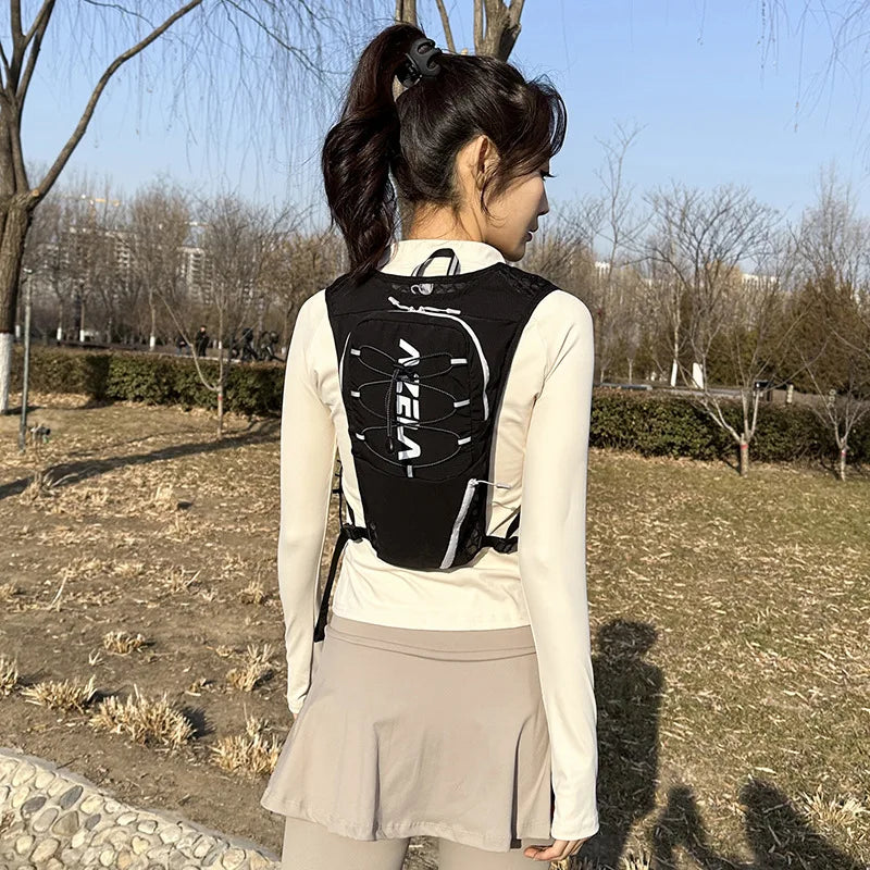Running Hydration Vest with 1.5L Water Bag, Lightweight Outdoor Cycling and Hiking Backpack