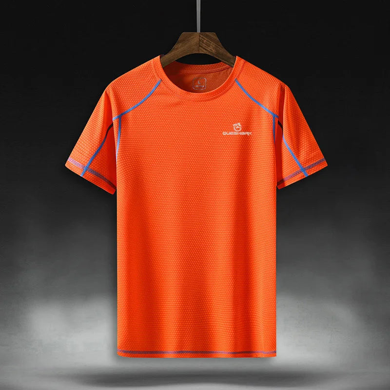 QUESHARK Men’s Quick Dry Running T-Shirt – Ultralight Breathable Gym Fitness Top