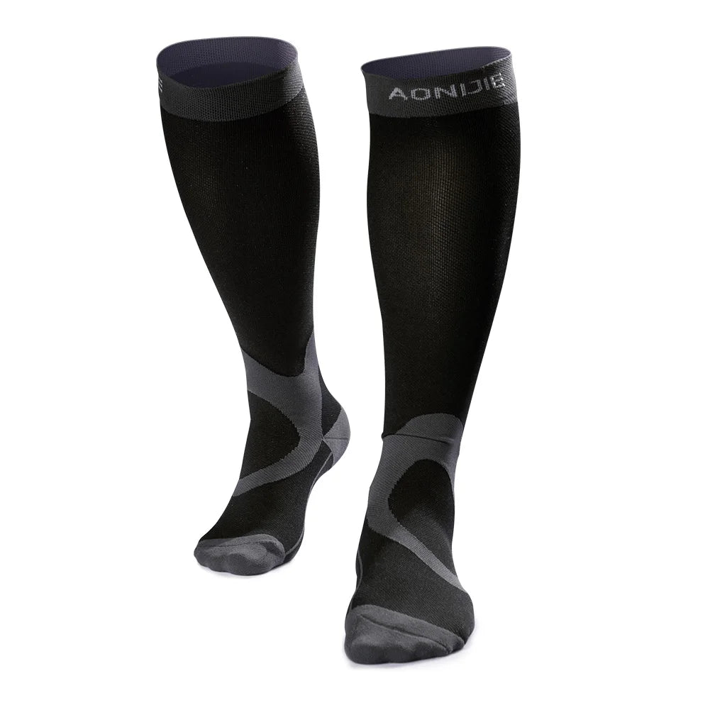 AONIJIE E4069 Compression Socks Knee-High Athletic Stockings for Running, Soccer & Cycling