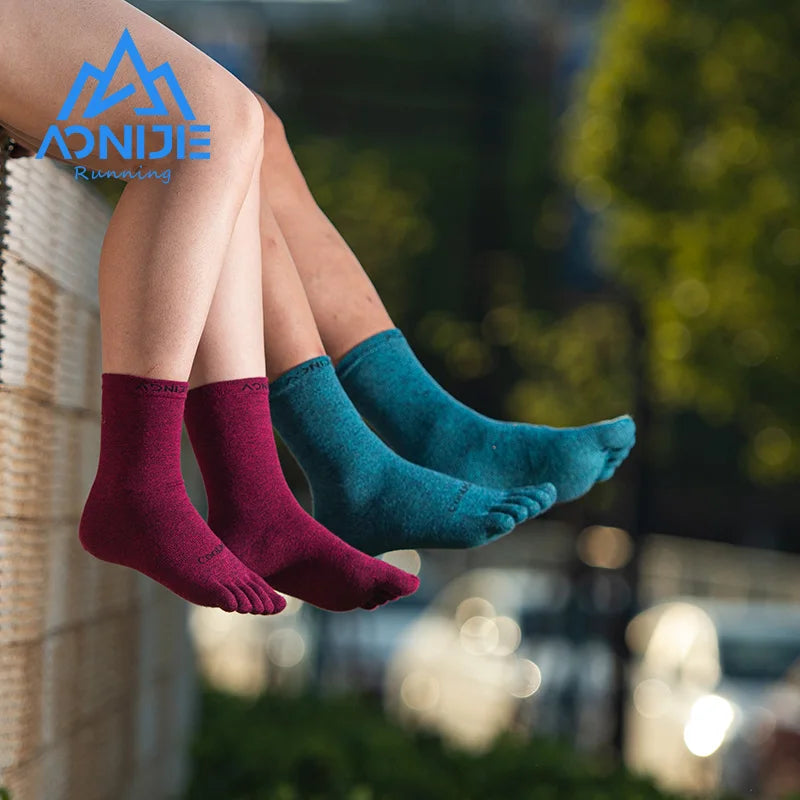 AONIJIE E4830 Five-Toe Running Socks Medium Long Tube Athletic Toe Socks 3-Pack