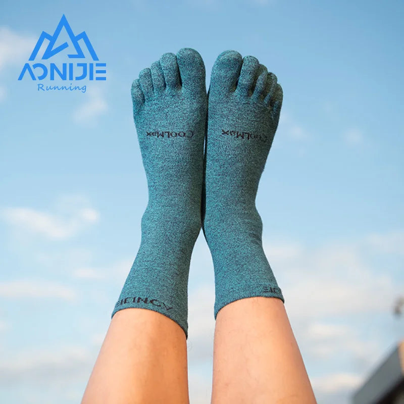 AONIJIE E4830 Five-Toe Running Socks Medium Long Tube Athletic Toe Socks 3-Pack