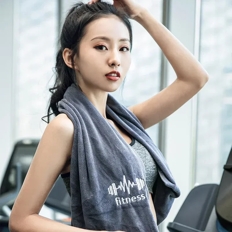 MOONBIFFY Quick-Drying Fitness Towel – Multifunctional Sports & Gym Sweat Pad Towel