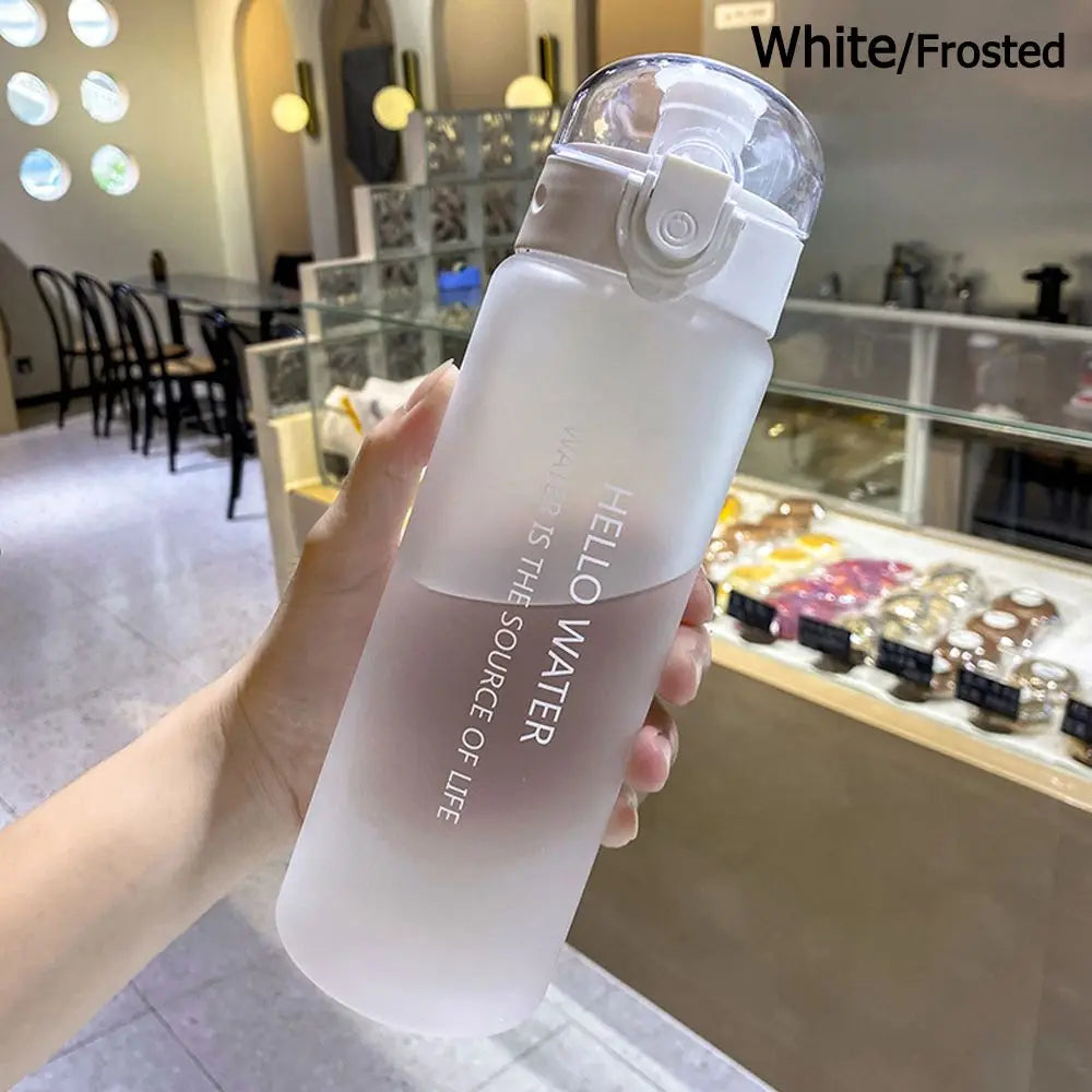 Transparent Sports Water Bottle  780 ml – Portable Leakproof Gym & Travel Bottle